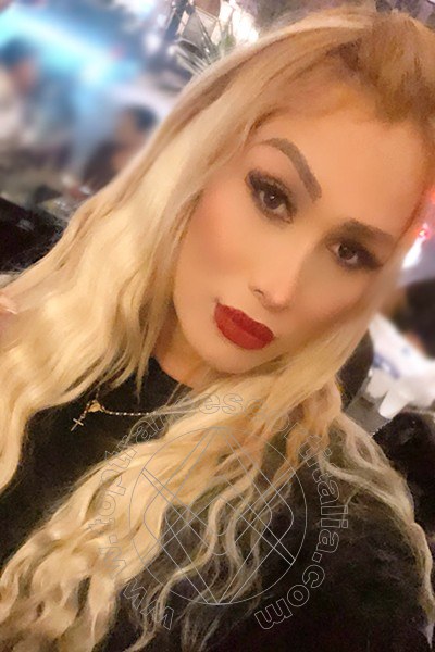Foto selfie 12 di Alejandra Holguin transescort Palermo