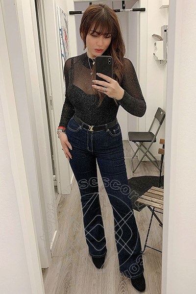 Foto selfie 48 di Ruby Asiatica transescort Sanremo