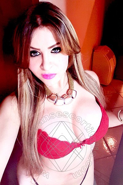 Foto selfie 93 di Isabella Santos transescort Catania