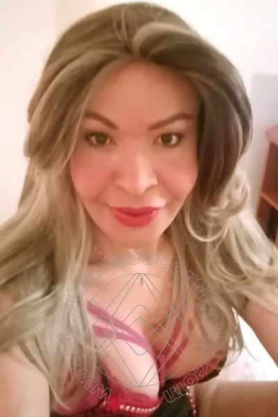 Foto selfie 132 di Tainá Oliveira transescort Prato