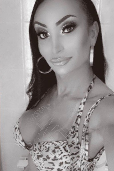Foto selfie 19 di Brunet transescort Alba Adriatica
