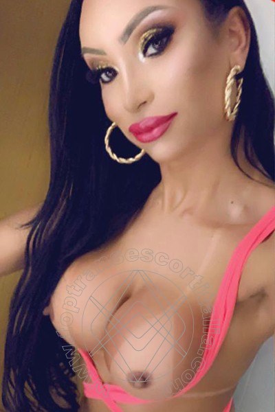 Foto selfie 6 di Brunet transescort Alba Adriatica