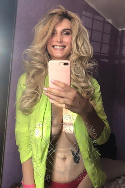 Foto selfie 59 di Sarah Herrera transescort Viterbo