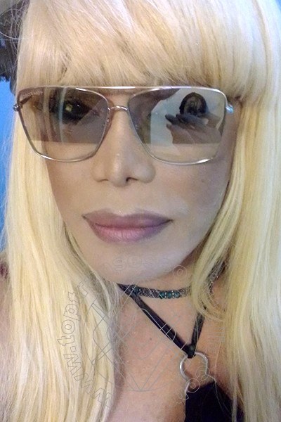 Foto selfie 826 di Nicole Vip Venturiny transescort Milano