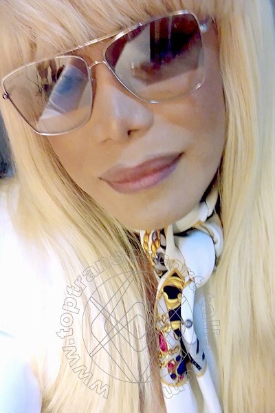 Foto selfie 811 di Nicole Vip Venturiny transescort Milano