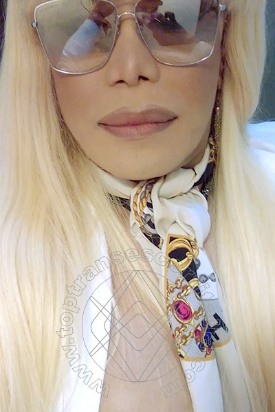 Foto selfie 810 di Nicole Vip Venturiny transescort Milano