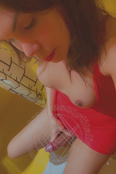 Foto selfie hot 8 di Isis Gatti transescort Roma
