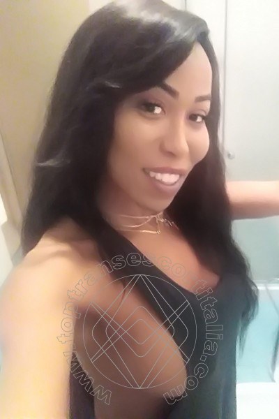 Foto selfie 37 di Leonna Pantera transescort Roma