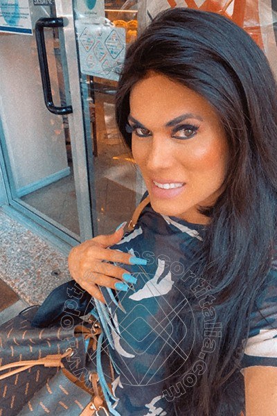 Foto selfie 43 di Raffaela Fontana transescort Roma