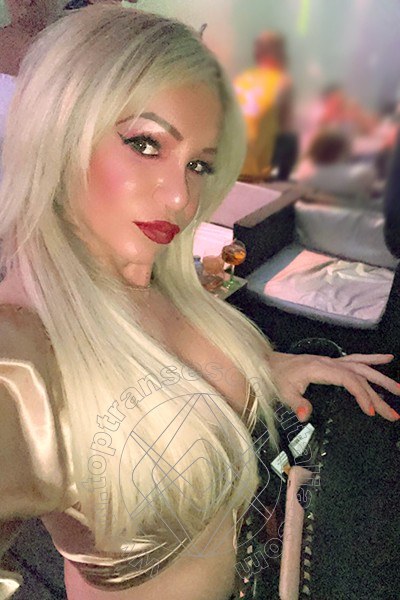 Foto selfie 317 di Pamy La Diva Stellare transescort Losanna