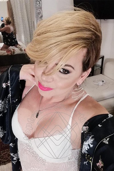 Foto selfie 26 di Chloe Prati transescort Reggio Emilia