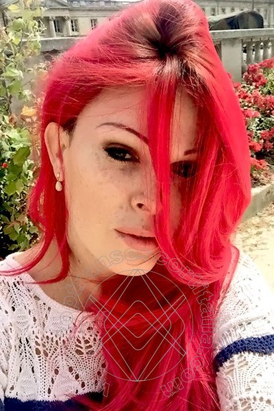 Foto selfie di Angelina khloe transescort Parigi