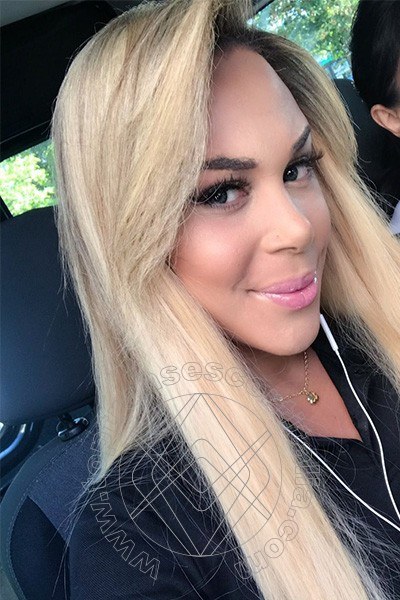 Foto selfie 10 di Miss Valentina Bigdick transescort Chiavari