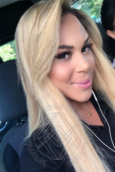 Foto selfie 12 di Miss Valentina Bigdick transescort Varese