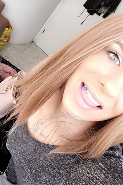 Foto selfie 4 di Svenja transescort Ginsheim-gustavsburg