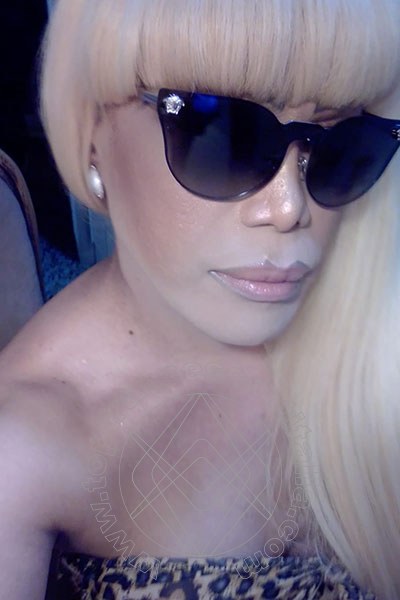 Foto selfie 799 di Nicole Vip Venturiny transescort Milano
