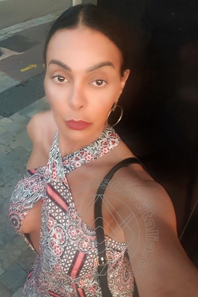 Foto selfie 249 di Kartika transescort Brescia