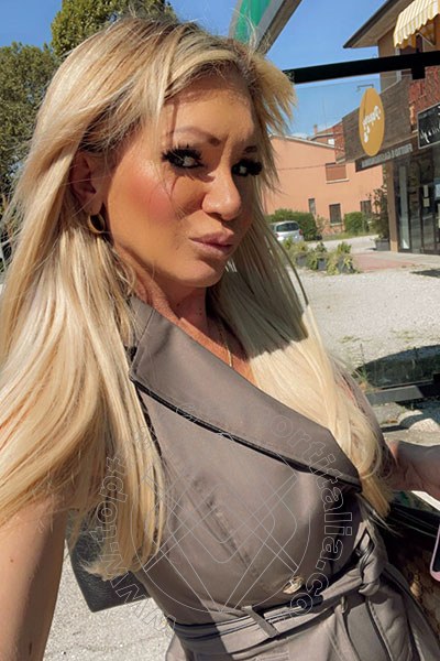 Foto selfie 263 di Pamy La Diva Stellare transescort Losanna