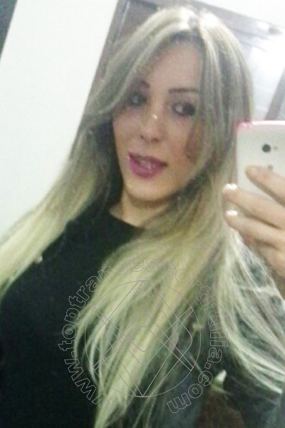 Foto selfie 2 di Sheila Rodrigues transescort Porto Alegre