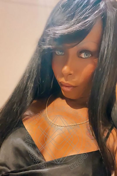 Foto selfie 2 di Meg Castellani transescort Cinisello Balsamo