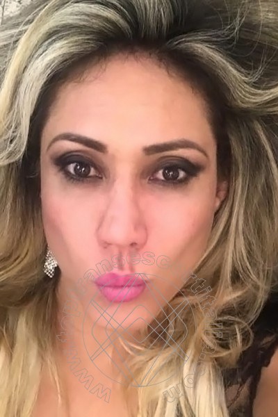Foto selfie di Fernanda Dior transescort Pavia