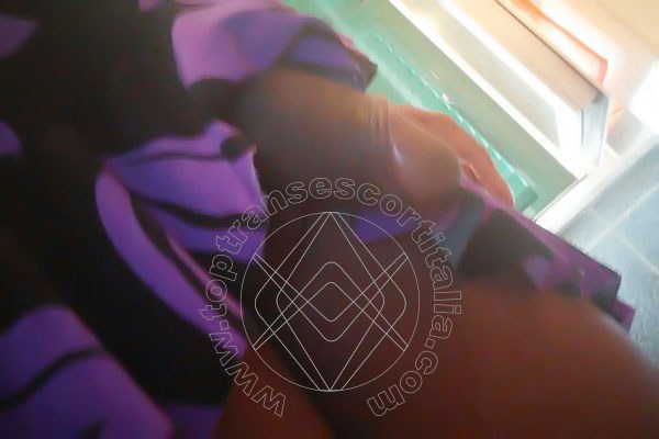 Foto selfie hot 22 di Lana Xxl transescort Genova