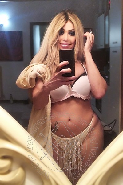Foto selfie 4 di Barbie Bionda transescort Villa Rosa