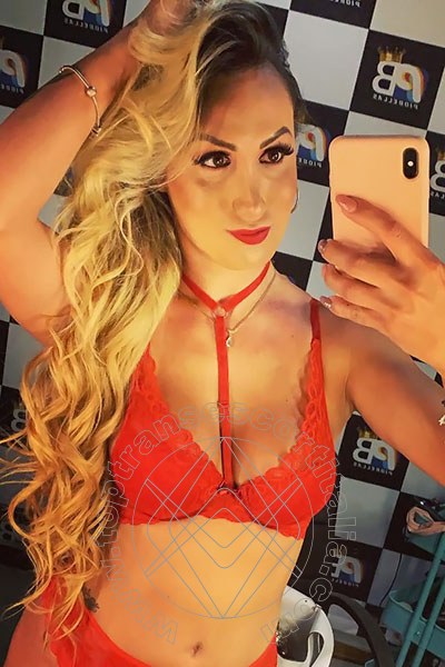 Foto selfie 66 di Raphaela Martins Pornostar transescort Albisola Superiore