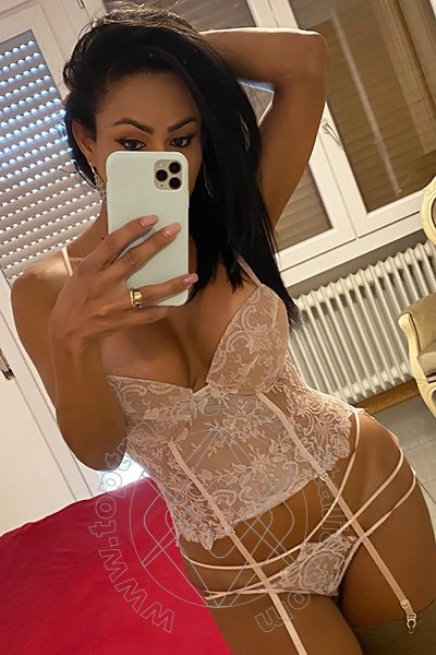 Foto selfie 14 di Tatiana transescort Marina Di Montemarciano
