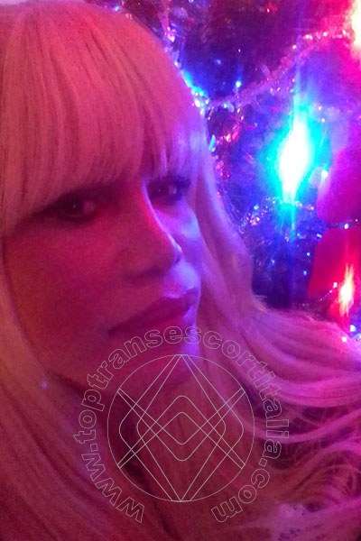 Foto selfie 749 di Nicole Vip Venturiny transescort Milano
