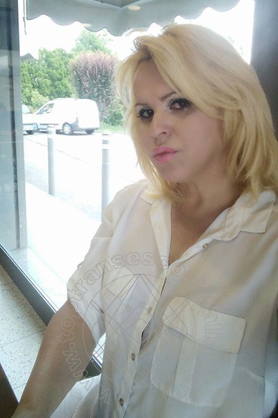 Foto selfie 90 di Raffaella Bastos transescort Ceres