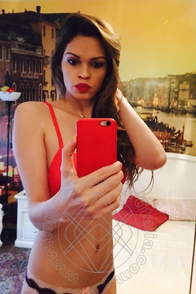 Foto selfie 23 di Leticia Lopez transescort Verona