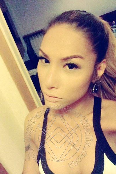 Foto selfie 12 di Nina La Bambola Asiatica transescort Firenze