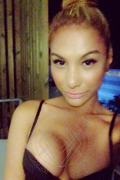 Foto selfie 7 di Nina La Bambola Asiatica transescort Firenze