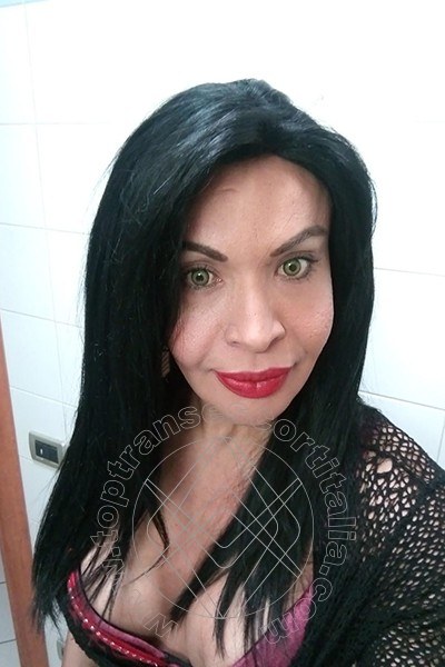 Foto selfie 153 di Tainá Oliveira transescort Prato