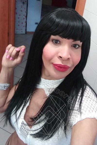 Foto selfie 152 di Tainá Oliveira transescort Prato