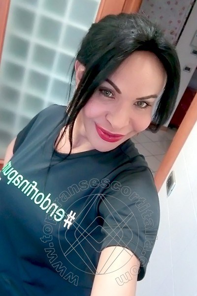Foto selfie 142 di Tainá Oliveira transescort Prato