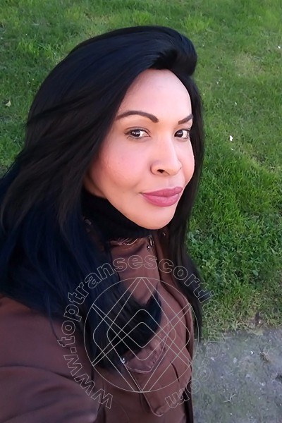 Foto selfie 145 di Tainá Oliveira transescort Prato