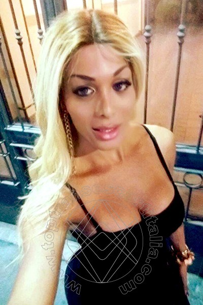 Foto selfie 26 di Camilla Brazil transescort Roma