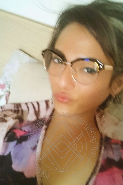 Foto selfie 57 di Leslie Kidon Pornostar transescort Lecce