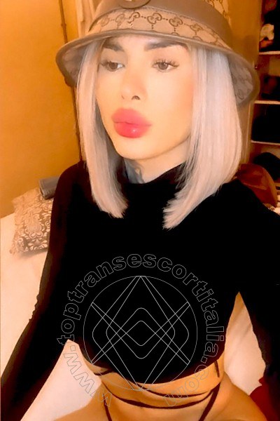 Foto selfie 40 di Rebecca Hot transescort Roma