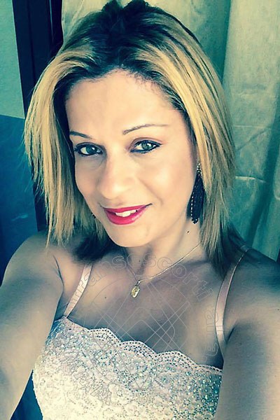 Foto selfie 5 di Linda Blond transescort Rimini