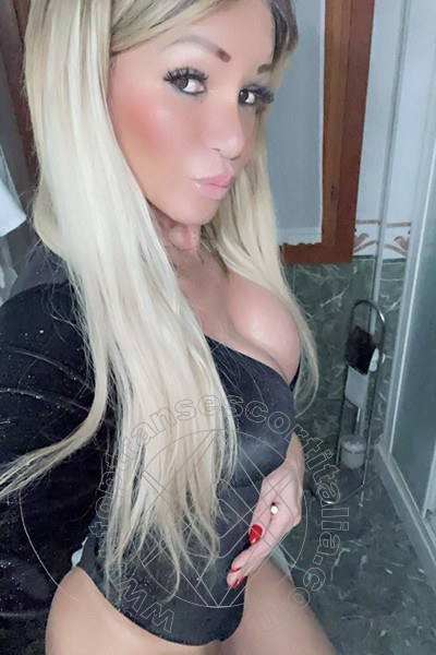 Foto selfie 164 di Pamy La Diva Stellare transescort Losanna