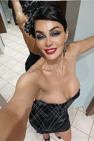 Foto selfie 232 di Kartika transescort Brescia