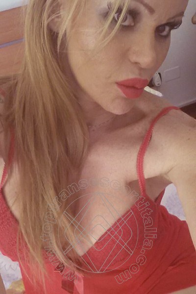 Foto selfie 17 di Evelyn Braga transescort Milano