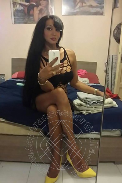 Foto selfie 49 di Rosa Xxxl transescort Roma