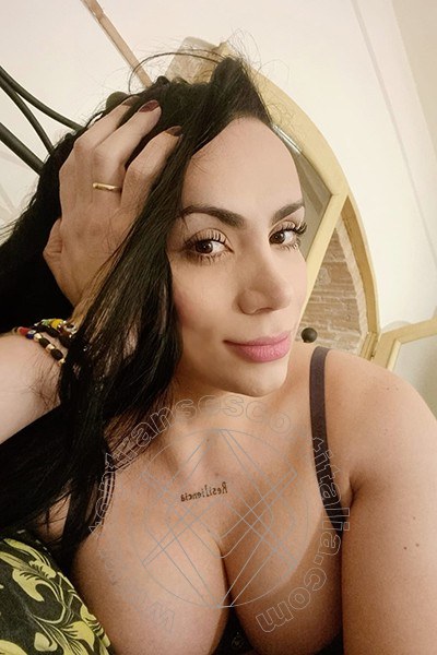 Foto selfie 27 di Iris Hot transescort Cremona