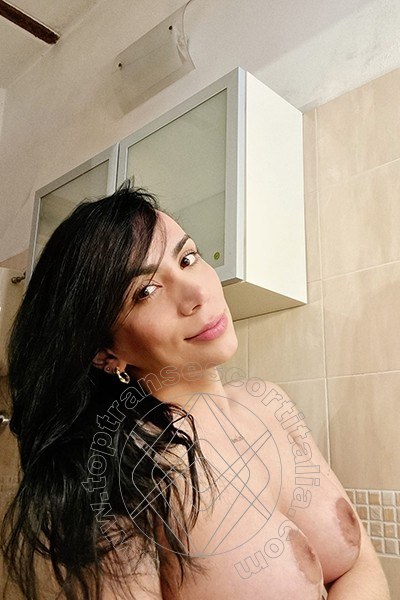Foto selfie 22 di Iris Hot transescort Roma