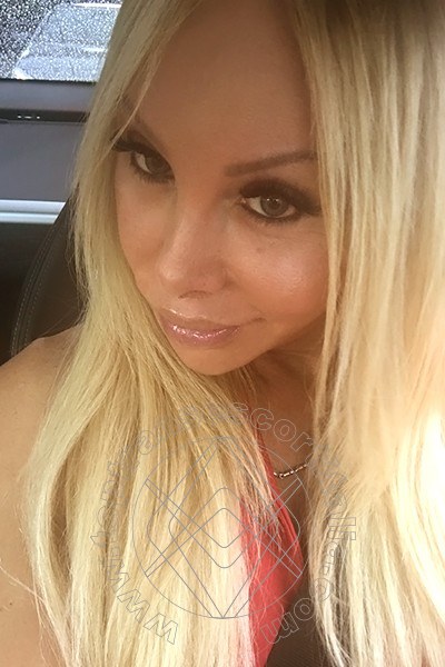 Foto selfie 27 di Chiara Italiana transescort Milano