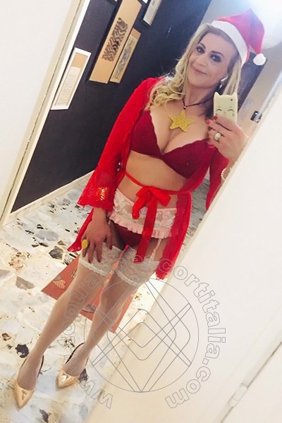 Foto selfie 17 di Lara Hot transescort Tortona